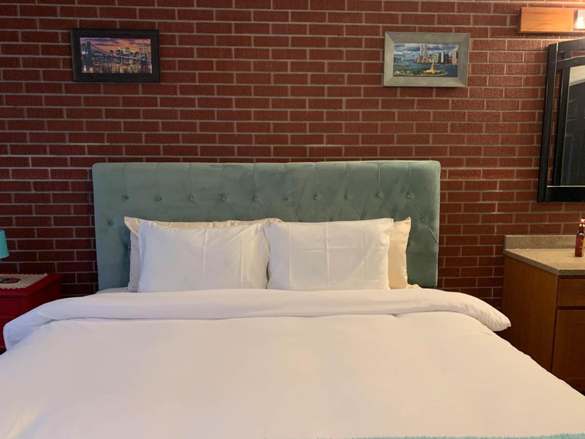 렉스버그 The Wing At Kingston East 아파트 호텔 외부 사진